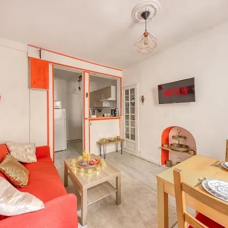 Versailles:t2 Au Style Oriental A 5 Min Du Chateau Daire *